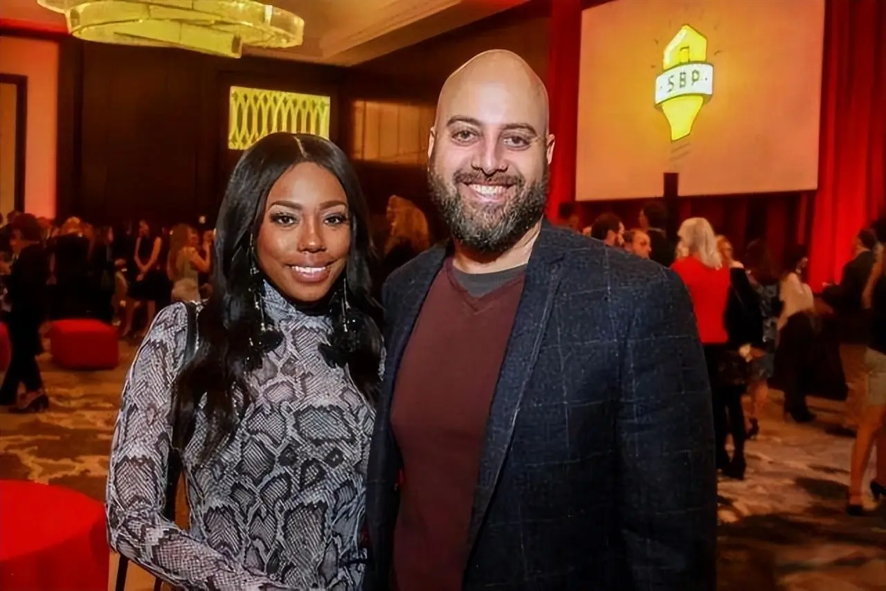 箭队签下了, 只剩