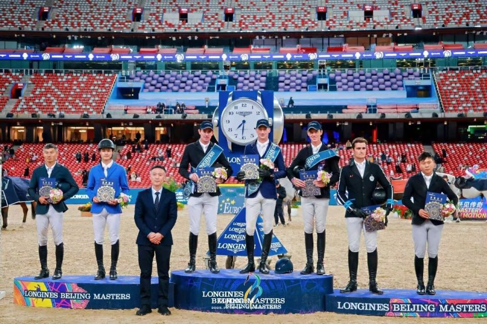 伴随着, 乔赫姆斯